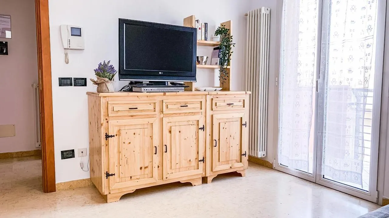 Apartment Appartamento Il Poeta - Affitti Brevi Italia Rimini